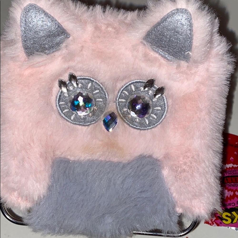 cute phone holder!!